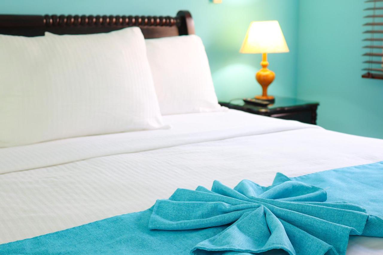 Hotel Victoriano 산 후안 델 수르 외부 사진